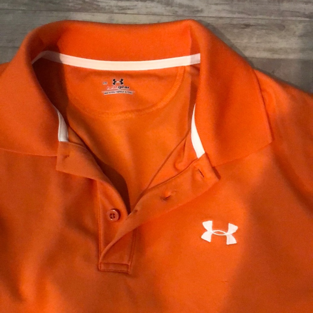 MENS UNDER ARMOUR GOLF SHIRT - Picture 2 of 2